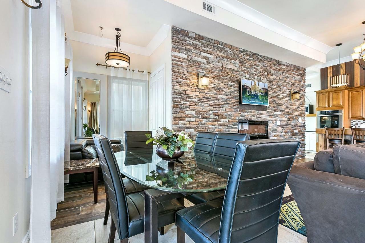 Spacious 4Br Condo On Carondelet Near All Hot Spo นิวออร์ลีนส์ ภายนอก รูปภาพ